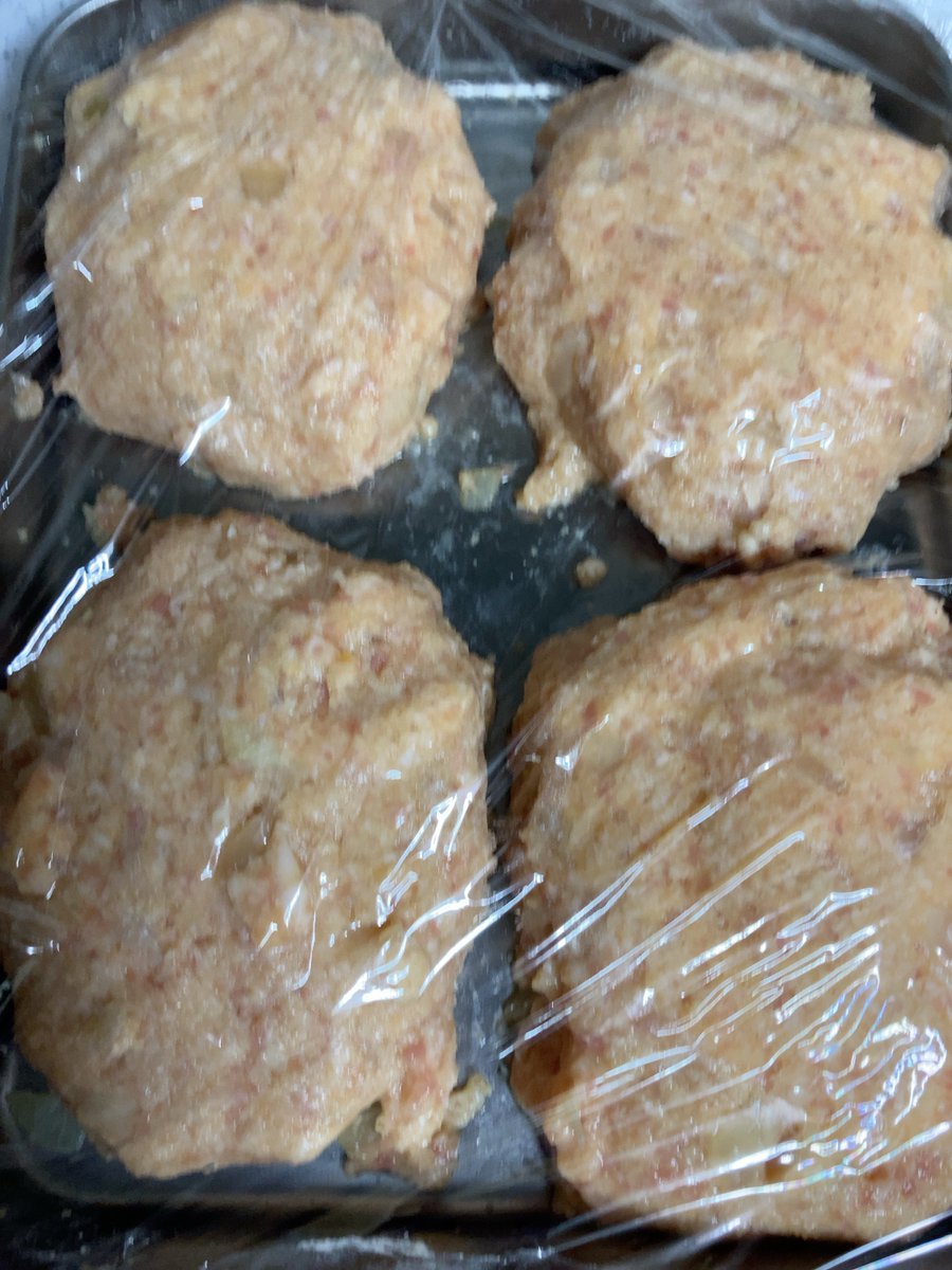 あとで形整えるにしても作りすぎた もう2つある