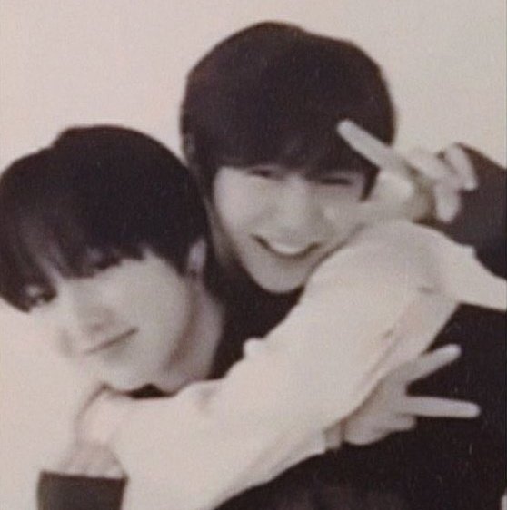 promiseofyours's tweet photo. 1000 men

vs

"I like Ryo's smiling face. That's why I'll always make you smile. See (you're smiling now) I like you the most."

🥺🥺🥺🥺🥺🥺🥺🥺🥺🥺 https://t.co/WGElpHyzmb