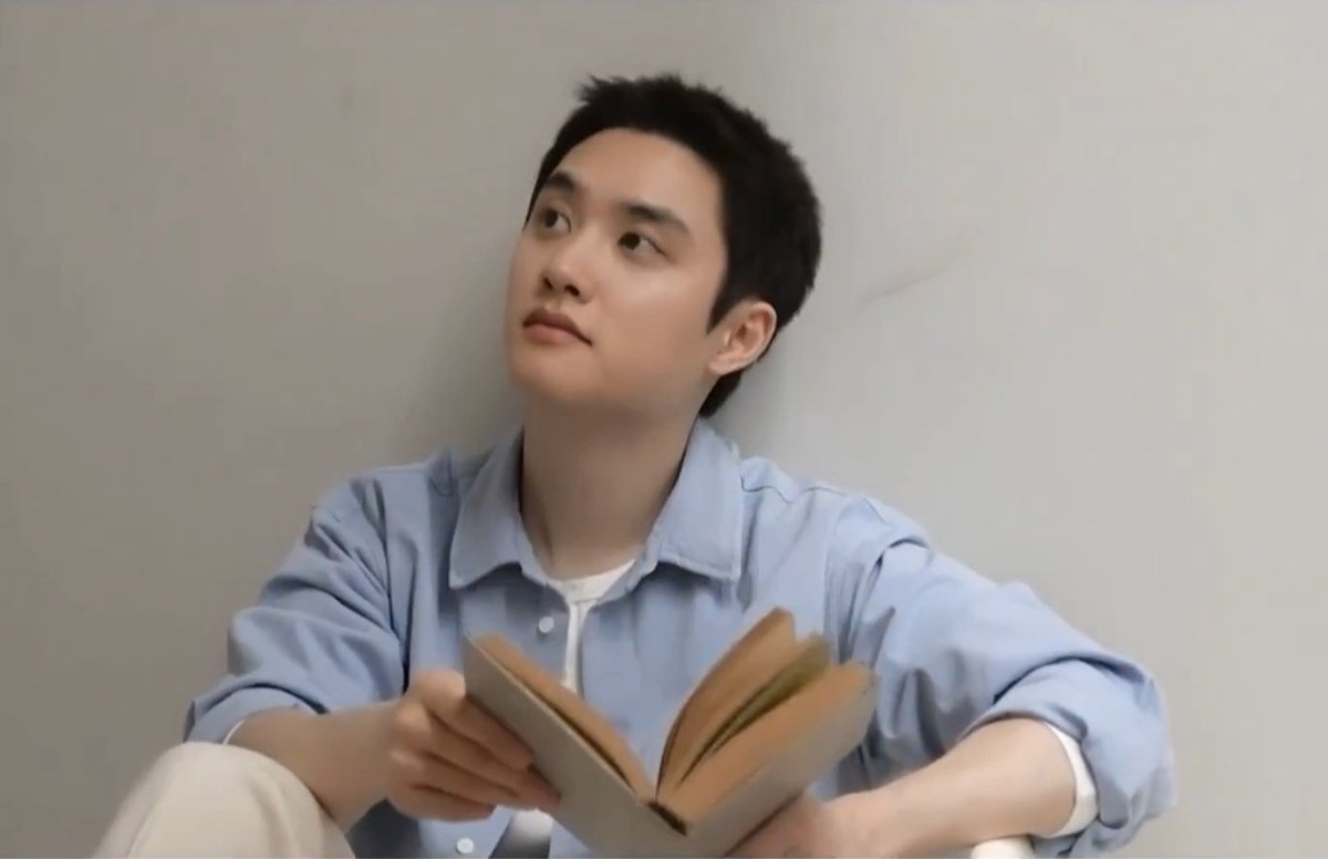 Kyungsoo ꒰⁠⑅⁠ᵕ⁠༚⁠ᵕ⁠꒱⁠˖⁠♡🩵 
you... are... so... GORGEOUS!!