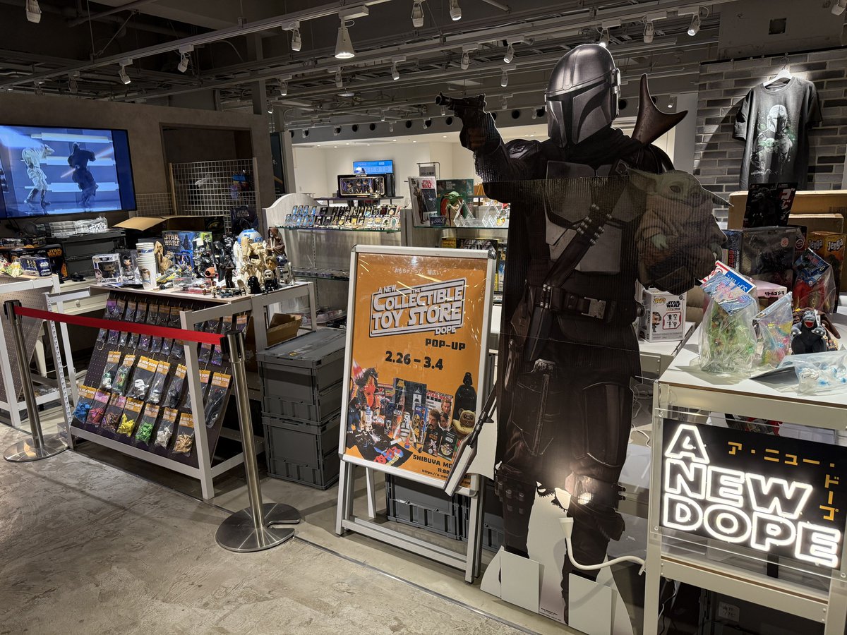 【『A NEW DOPE』POP-UP】
明日より7日間の限定開催‼️

#スターウォーズ  &amp; #ゴジラ
圧倒的物量で絶賛設営中✨

『A NEW DOPE』POP-UP
■開催場所：渋谷モディ 4階 
■開催期間：2026年2月26日(木)～3月4日(水)
■営業時間：11:00～20:00