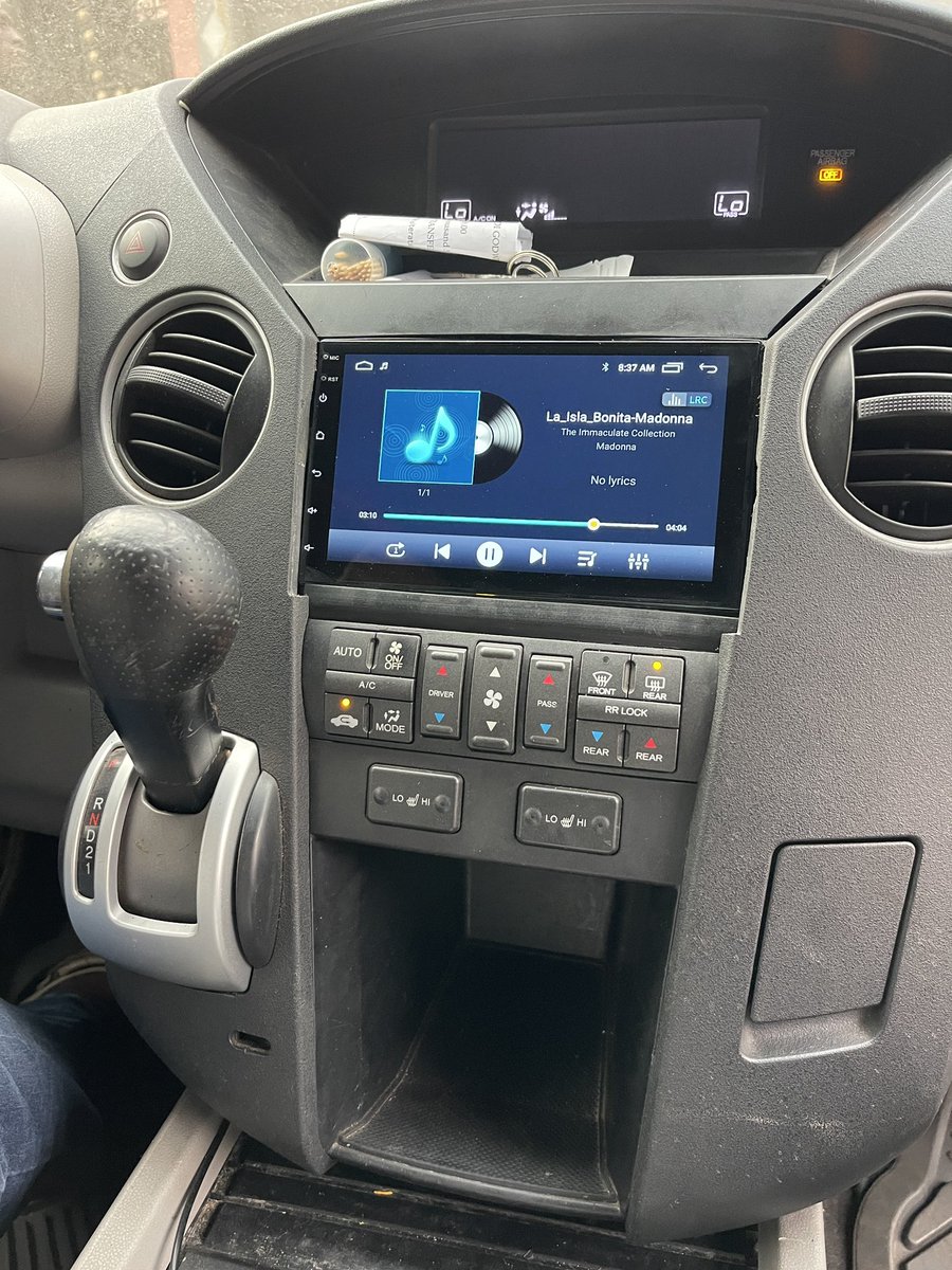 Holycentezz's tweet photo. Transform your car today with a modern Android sound system!
Enjoy:
✔ Touchscreen
✔ CarPlay
✔ Bluetooth
✔ Reverse camera
✔ Clear sound

Installation available for all car models.
📞 07039178729
📍 Vintech Auto Solutions, Lagos https://t.co/M8nfDiQMac