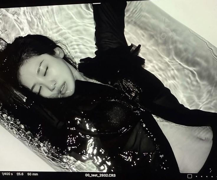 unamerican bride. tweet media