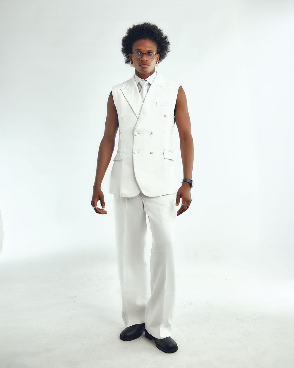 DEBONAIR REPUBLIQUE tweet media