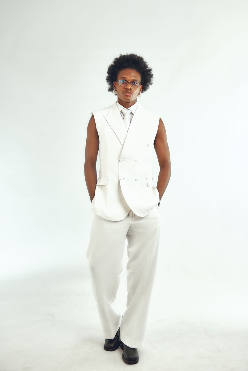 DEBONAIR REPUBLIQUE tweet media