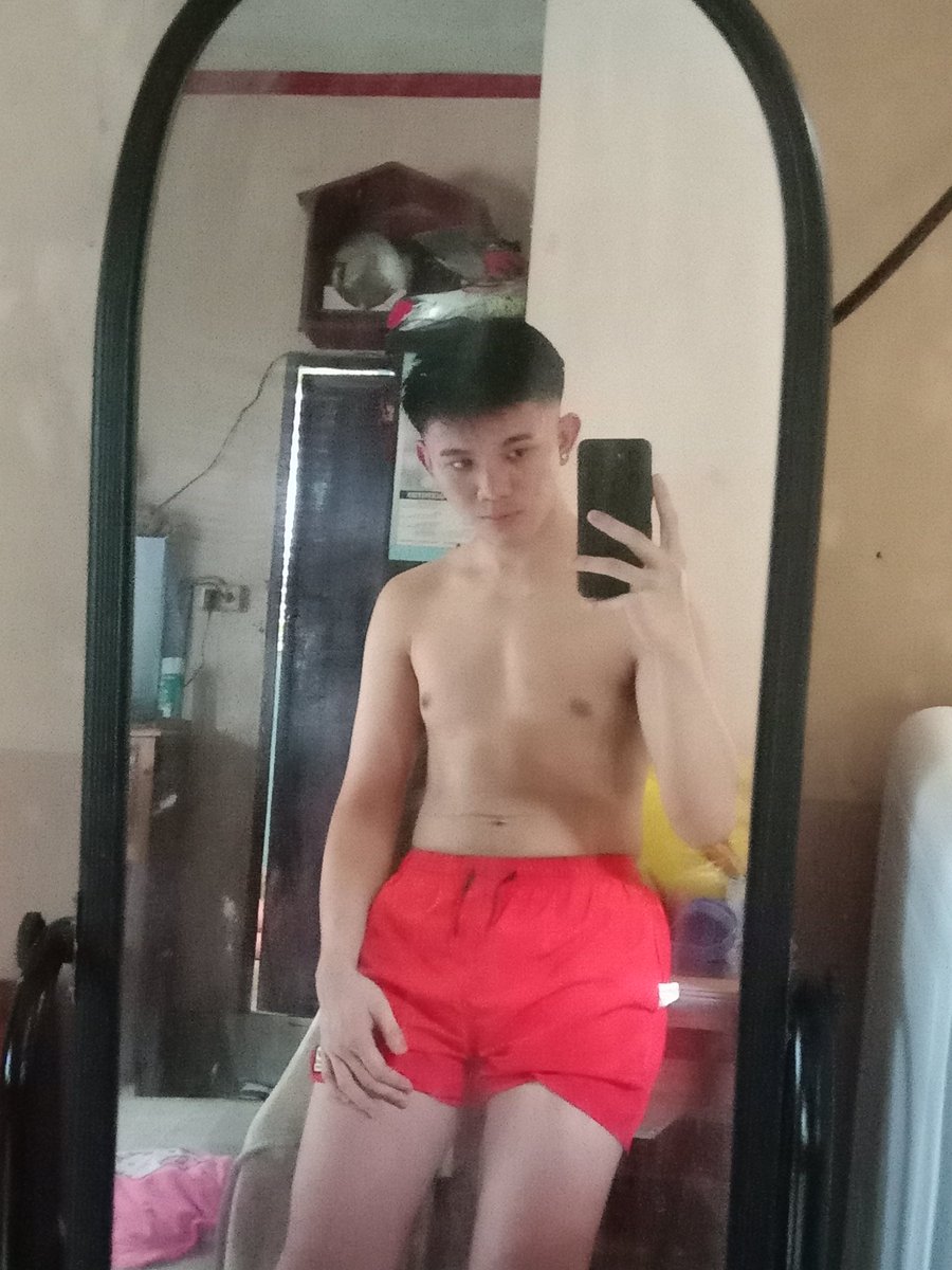 kdl_c10's tweet photo. low Q

#davao https://t.co/Wh79k3YLYC