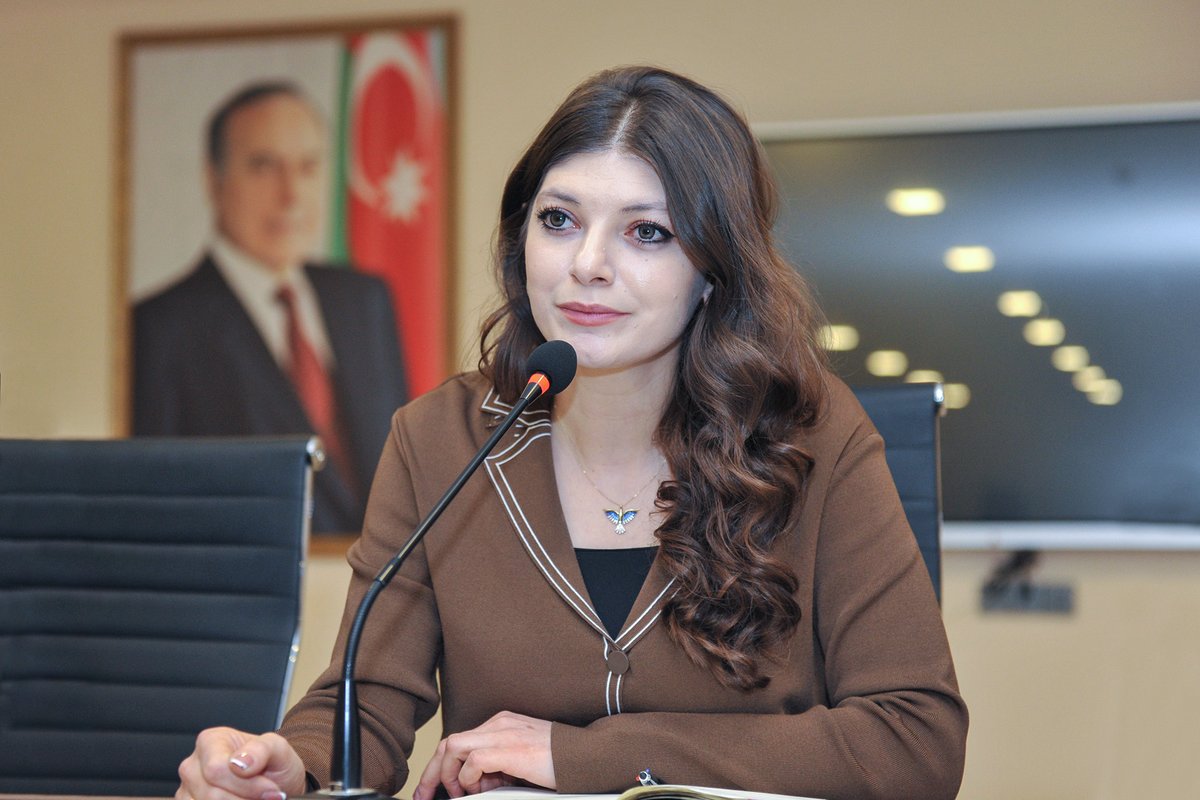 BEU60740449's tweet photo. Koreyada təhsil alacaq BMU-İNHA İDP tələbələri ilə görüş keçirilib
🔗Ətraflı: https://t.co/Fq4K0Uywap
#BMU #INHA #BMUINHA #IDP https://t.co/OQkjwGBVpX