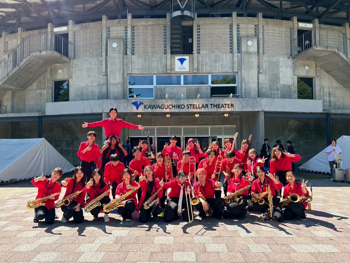 jazzpromenade's tweet photo. 4/4(土)　出演バンド

①13:30-14:10 横浜市立大学Second Wind Jazz Orchestra @SWJO2
②14:30-15:10 東京大学Jazz Junk Workshop @utjjw
③15:30-16:10 昭和音楽大学Lily Jazz Orchestra @showa_ljo
④16:30-17:10 横浜国立大学Baysound Jazz Orcchestra @bjo_ynu

会場：JR桜木町駅前広場 https://t.co/qciatjqaH4
