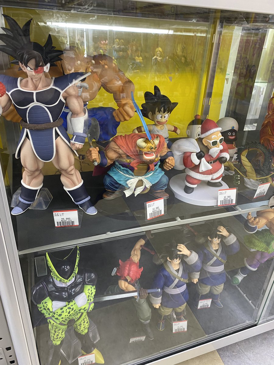 ブックタウン津島店価格情報】 残りのショーケース内のドラゴンボール