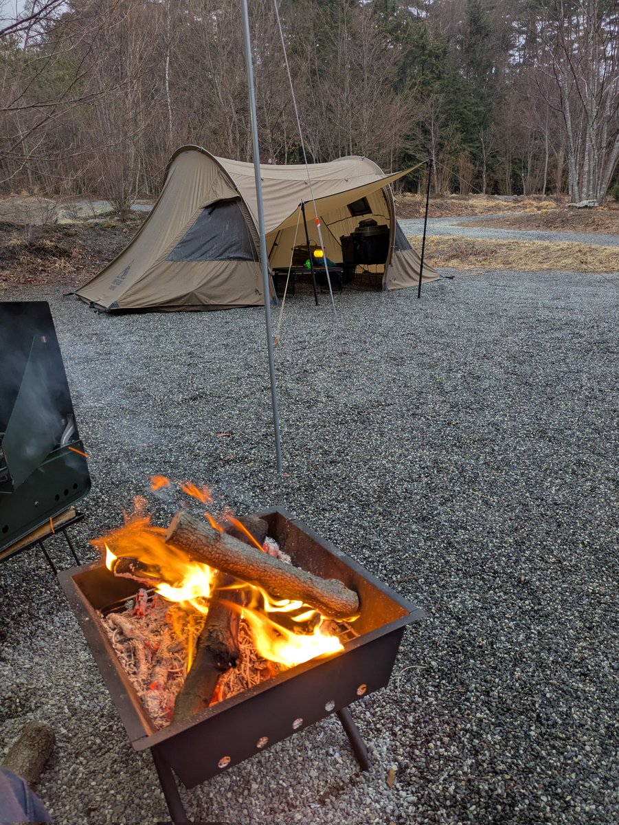 ムーラン△平日おじいちゃん釣りキャンパー🎣 tweet media