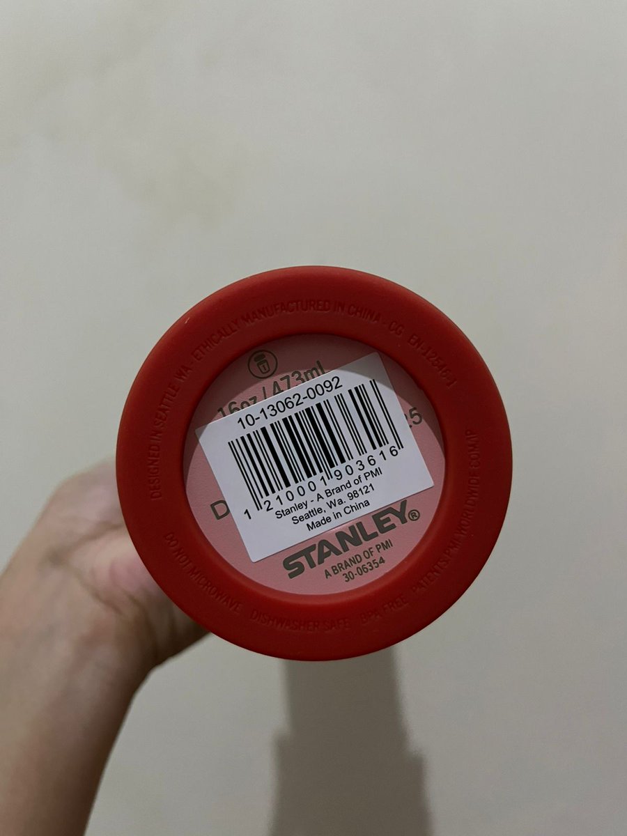 uchihabaaby's tweet photo. wts tumbler stanley fliptop mug
NEW ❗
harga asli 550k aku jual 500k ajaa
(Alasan jual karena dikasih hadiah , tapi aku gakepake yg model begini)

wts wtb tumbler jkt ina https://t.co/fIUNfMANbW