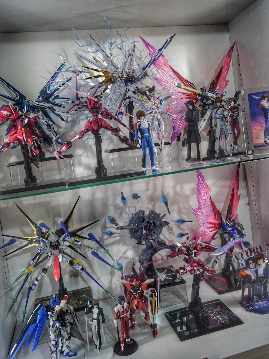 hardscrabblecc's tweet photo. ロボット魂 ガンダムSEEDディスプレイ”

メタルロボット魂等のSEEDシリーズを並べてあります！アクスタやフィギュアも並べると雰囲気がすごく良くなりますね！☺️

いつも良いね👍ありがとうございます！
よければフォローお願いします☺️

#seedfreedom #gundam #ガンダム #seedfreedom https://t.co/Xav6JeS6FF