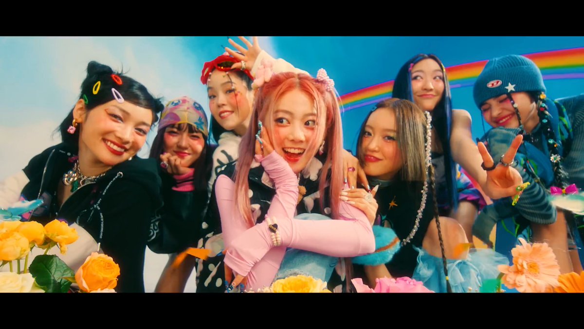MorganCygnus's tweet photo. HESONO OOOH!!! ❤️💛💚💙🧡🤍💜
#XG #ALPHAZDAY #MAYA #CHISA #COCONA #HINATA #JURIA #HARVEY #JURIN #XGALAX https://t.co/KipVWwYH8u