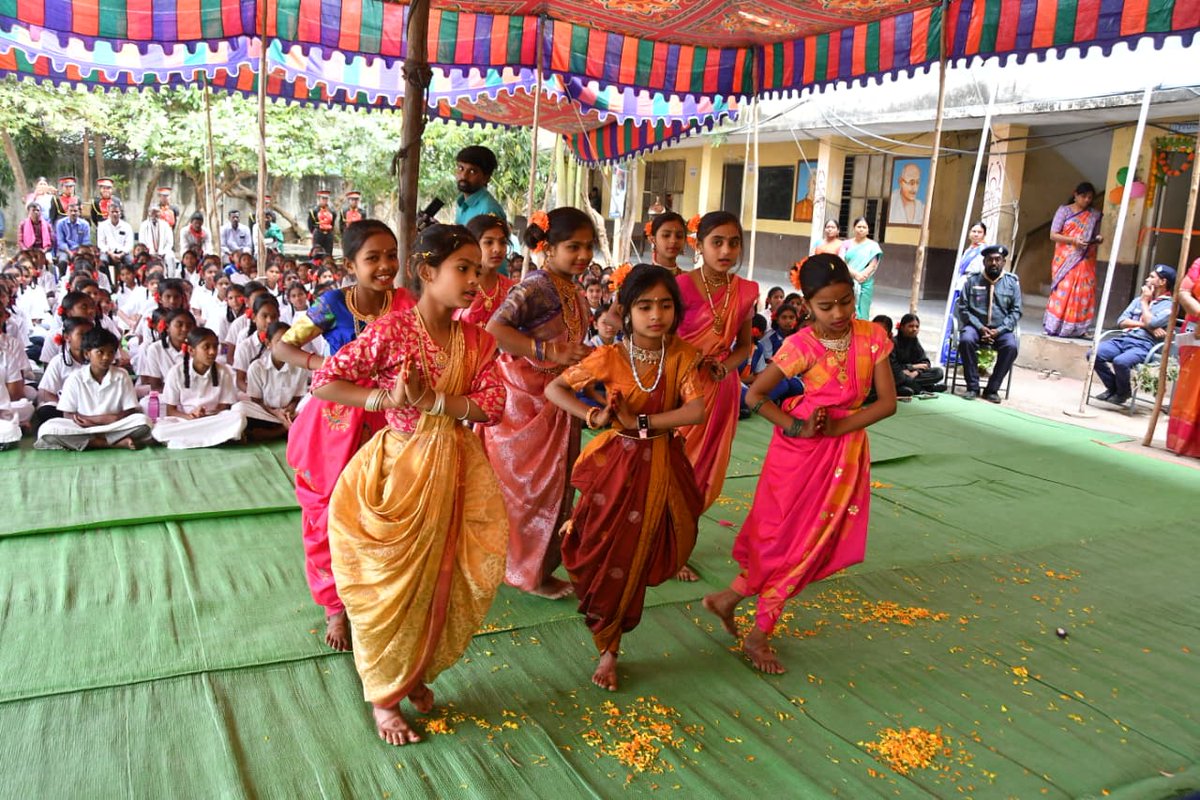 Collector Adilabad tweet media