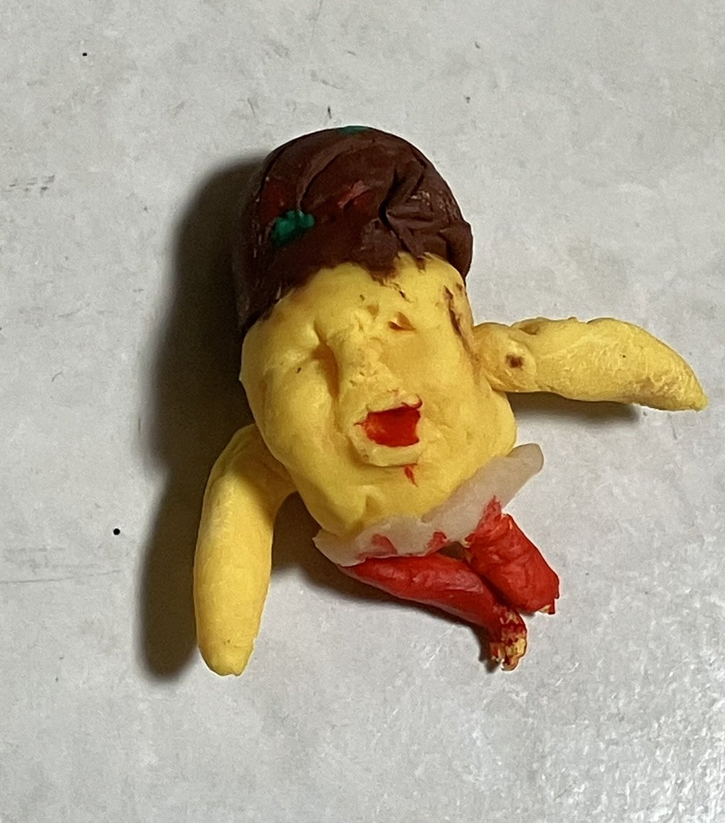 公たくみ tweet media