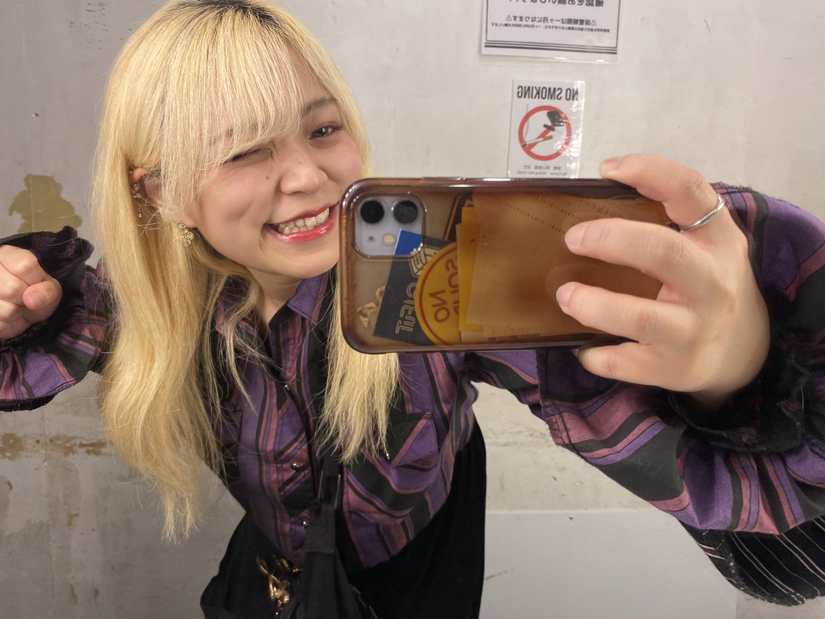 nachippoo's tweet photo. 昨日に続いて本日は @chom_lab の日
赤坂navey floorにて18:55- 演奏します
新曲「約分」たのしみ！！！！ https://t.co/UYgtazuhf0