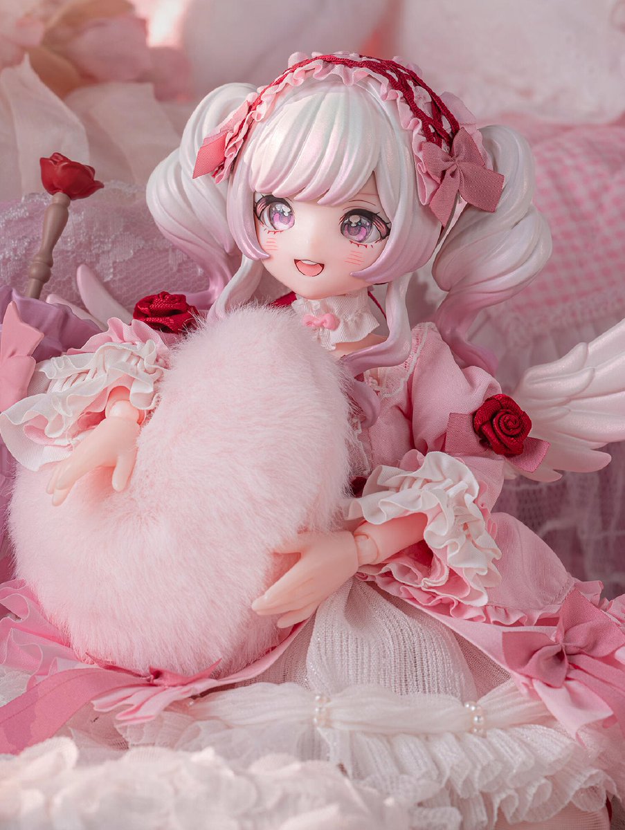 CalembouToy's tweet photo. Light Nightmare Twins Series Dreamwoven Sugar 🍬✨

A glimpse of sweetness from the twin realm.
Soft tones. Delicate details. Dreamlike presence.

Full release info coming soon.
Stay close. 👁️✨

#Calembou #BJD #MJD #ArtDoll #DesignerToys #Collectibles #ToyPreview #Arttoy https://t.co/EQZAFKbbcP
