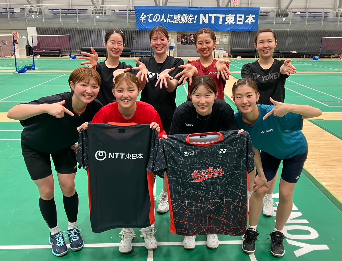 バドミントン　YONEX NTT東日本　レプリカユニフォーム TOP4トーナメント会場にて、NTT東日本バドミントン部​レプリカ
