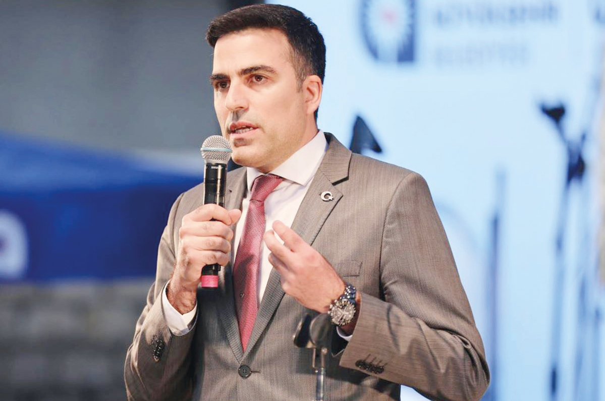 Kaymakam Erdem: Bize bildirin, 
gereğini yaparız -
torosgazetesi.com/tr/haber_detay…