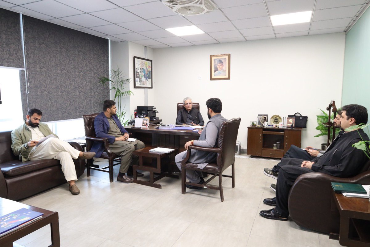 KPEZDMC hosted senior representatives of the Sustainable Development Policy Institute (SDPI) for a pre-consultation meeting under a study commissioned by the UK’s Foreign, Commonwealth and Development Office (FCDO) on economic policy competencies and reform priorities for growth