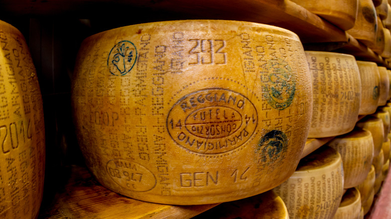 trad_west_'s tweet photo. Parmesan Cheese is Catholic.

The "King of Cheeses" was created to preserve milk so monks could focus on prayer.

Parmigiano Reggiano was created in the Middle Ages by Benedictine and Cistercian monks in the Po Valley of Italy. 

They had an abundance of milk from their cows but needed a way to store it long-term so they could focus on prayer rather than daily farming. 

They developed the massive, dry, salt-brined wheels that could last for years.
