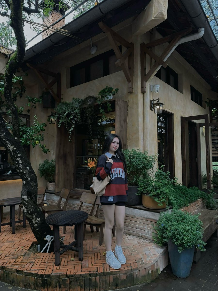 TranAnh3173's tweet photo. Còn mồng là còn đi chơi nghen bà con https://t.co/b5YAfdzQ71