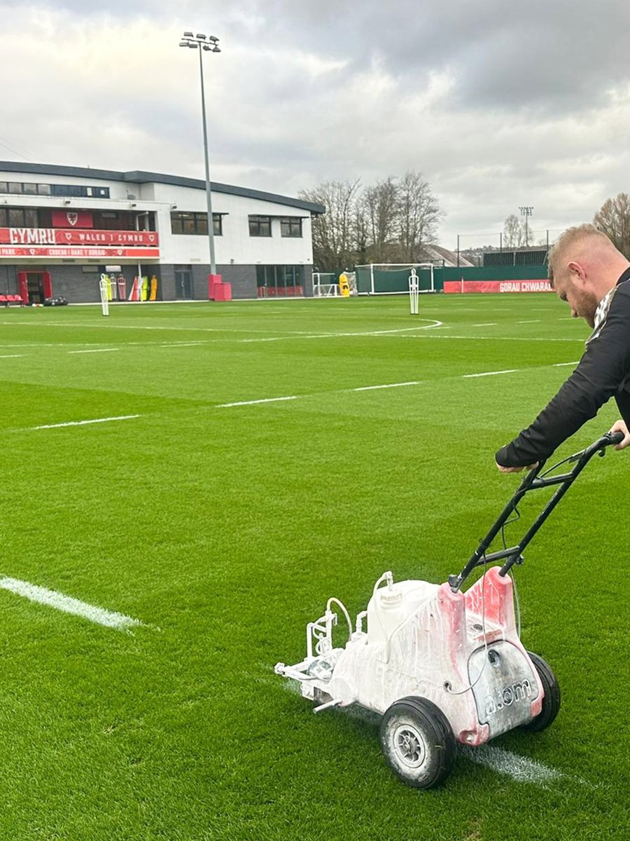 Bowcom Line Marking tweet media