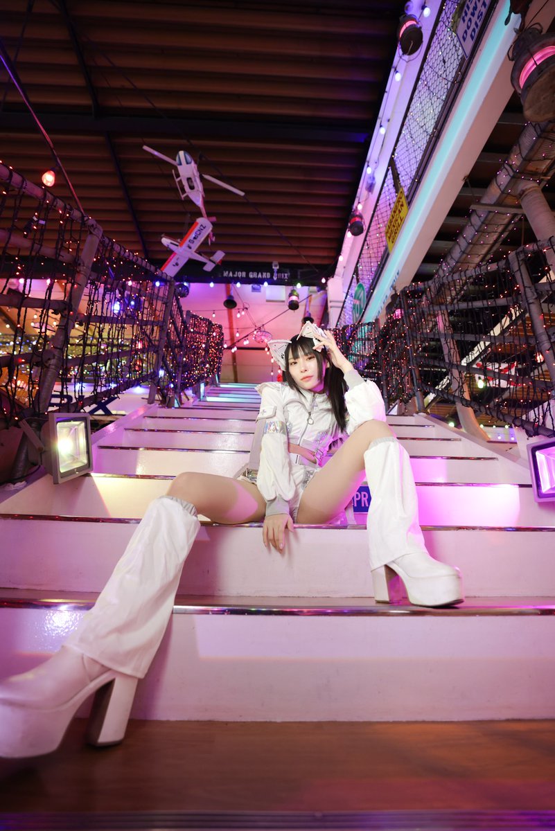 モデル:葉月すみれさん
<a href="/sumirehazuki0/">葉月すみれ🖤3月21日コズミック撮影会</a>
<a href="/sumirecos0/">葉月すみれ♡日常</a> 
#ポートレート
#マシュマロ撮影会