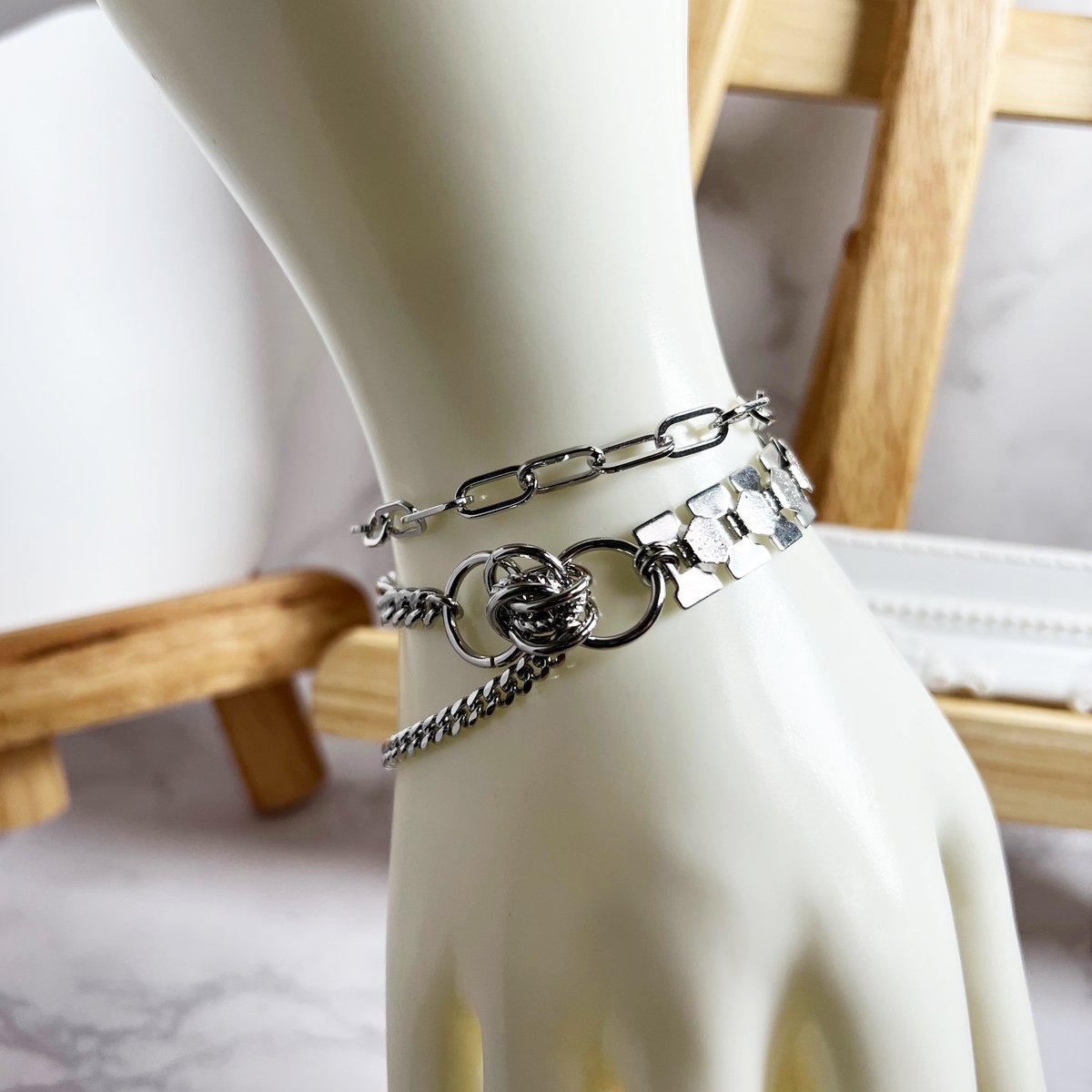 チェーンの数だけ表情があるので、何個でも作ります！！！！！