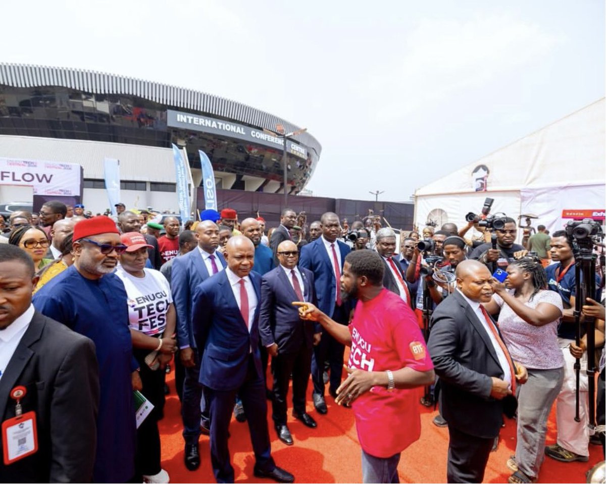 Sundayc89322732's tweet photo. In his inspiring address, the Governor
 Dr. Peter Ndubuisi Mbah reminded us that:
 “The best way to predict the future is to create it.”
 “What we build today will shape our world.”
 “The world economy is built by ideas and those ideas are inside us.” https://t.co/9fK5suKY8W