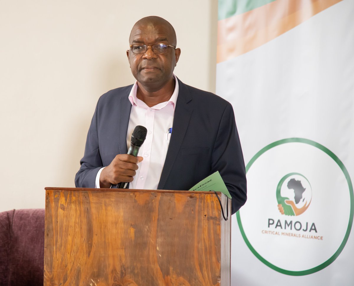 Southern Africa Resource Watch tweet media