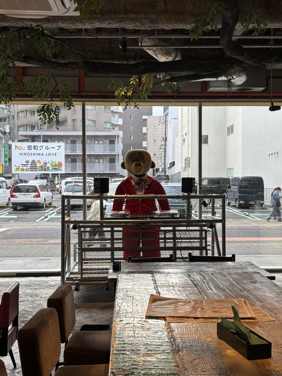 hikarunkarashin's tweet photo. ここ、ばりくつろげるなぁ( ˶ ᷇ 𖥦 ᷆ ˵ )
#jcafe https://t.co/XnEFPoLdZc