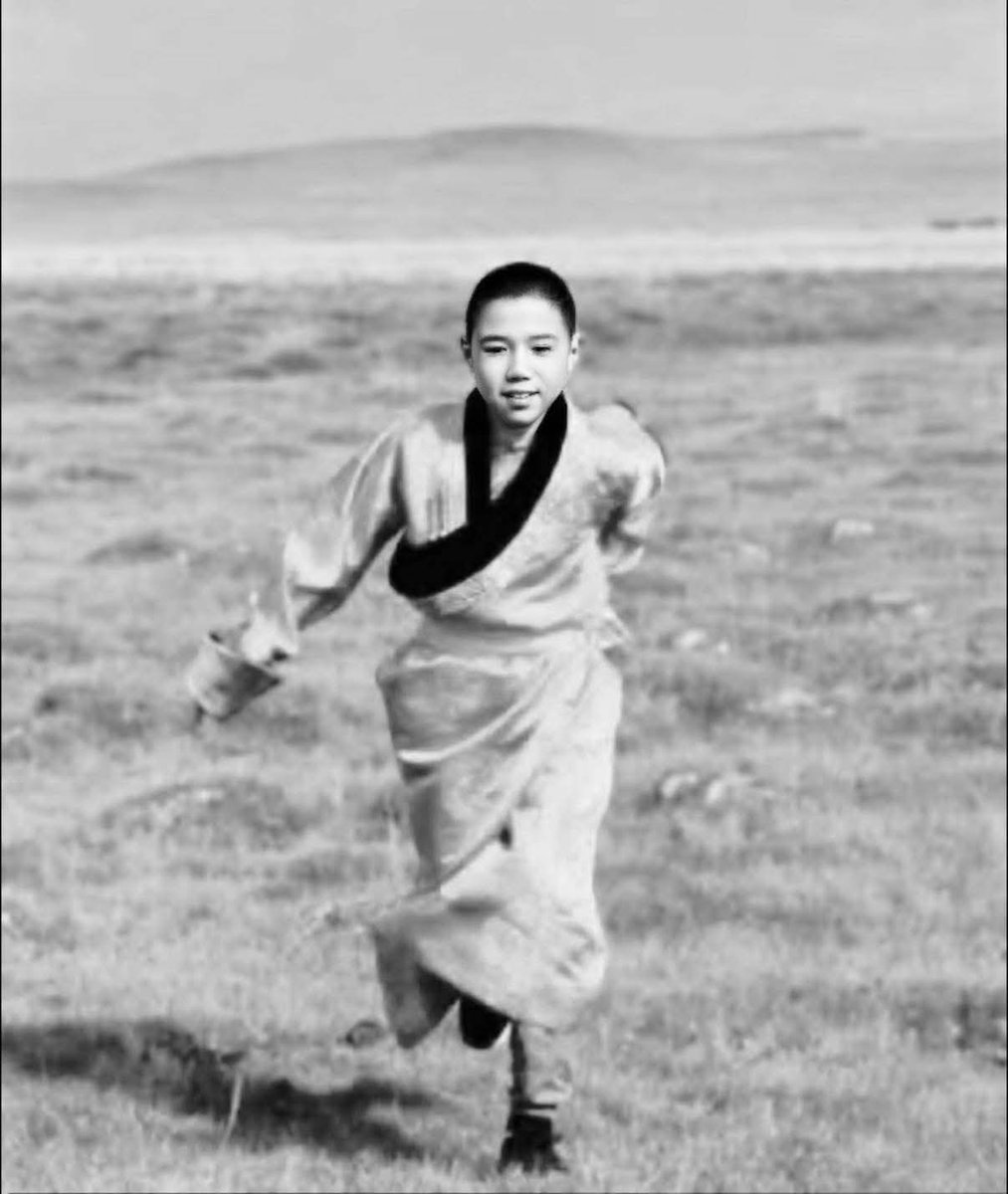 Мэдрэмж tweet media