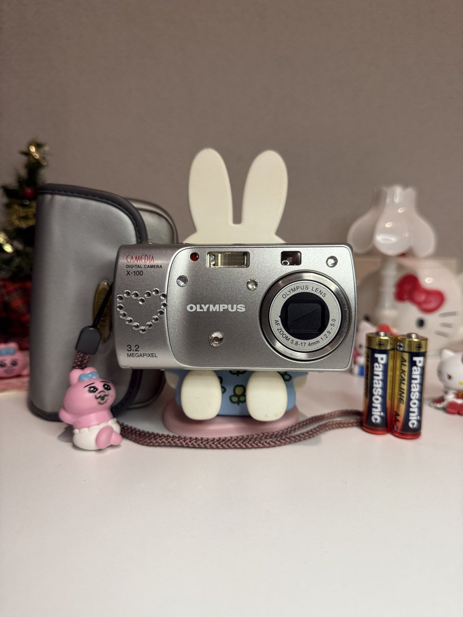 PATT02222's tweet photo. กล้อง Olympus X100

🔥ราคา 2,450 รวมส่ง 

💋ปรับได้หลายโทน หน้าจอไม่ย่นไม่แตก สภาพบอดี้รวมๆ สวย

💢ตำหนิระบบ : -

✅ ภาพ วีดีโอ แฟลช ปุ่ม โหมด ซูมเข้า-ออกใช้งานปกติ

อุปกรณ์ครบ : กล้อง+สายคล้องมือ+ถ่าน+กระเป๋า

#กล้องดิจิตอลมือสอง  #กล้องดิจิตอล #กล้องมือสองล https://t.co/b8kWIHDjdn