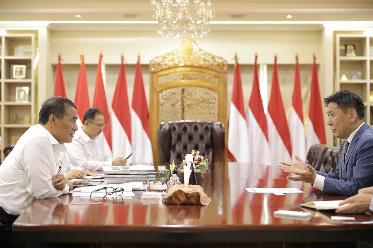 Mongolian Embassy in Jakarta tweet media