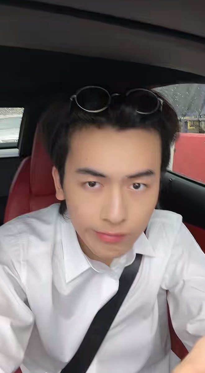 nunieeuser31's tweet photo. 2022                                                      2026

โตขึ้นนิสสนุง🥺🤏🏻 https://t.co/nUF127yYHF