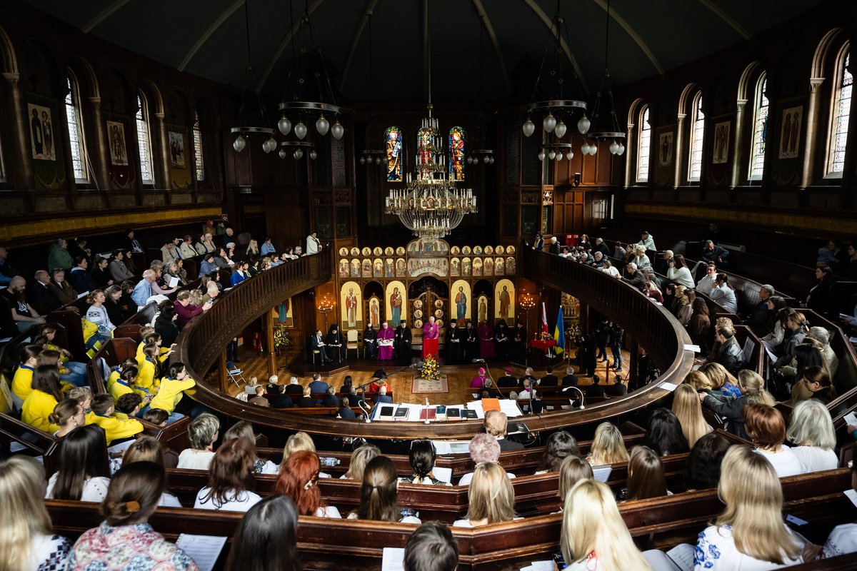 ChurchesEngland's tweet image. A report on yesterday's #ecumenical and #interfaith  prayer service at @UCC_UK to mark the fourth anniversary of the full-scale invasion of Ukraine

cbcew.org.uk/interfaith-pra…

#PrayTogether 

Photo: © Mazur/cbcew.org.uk