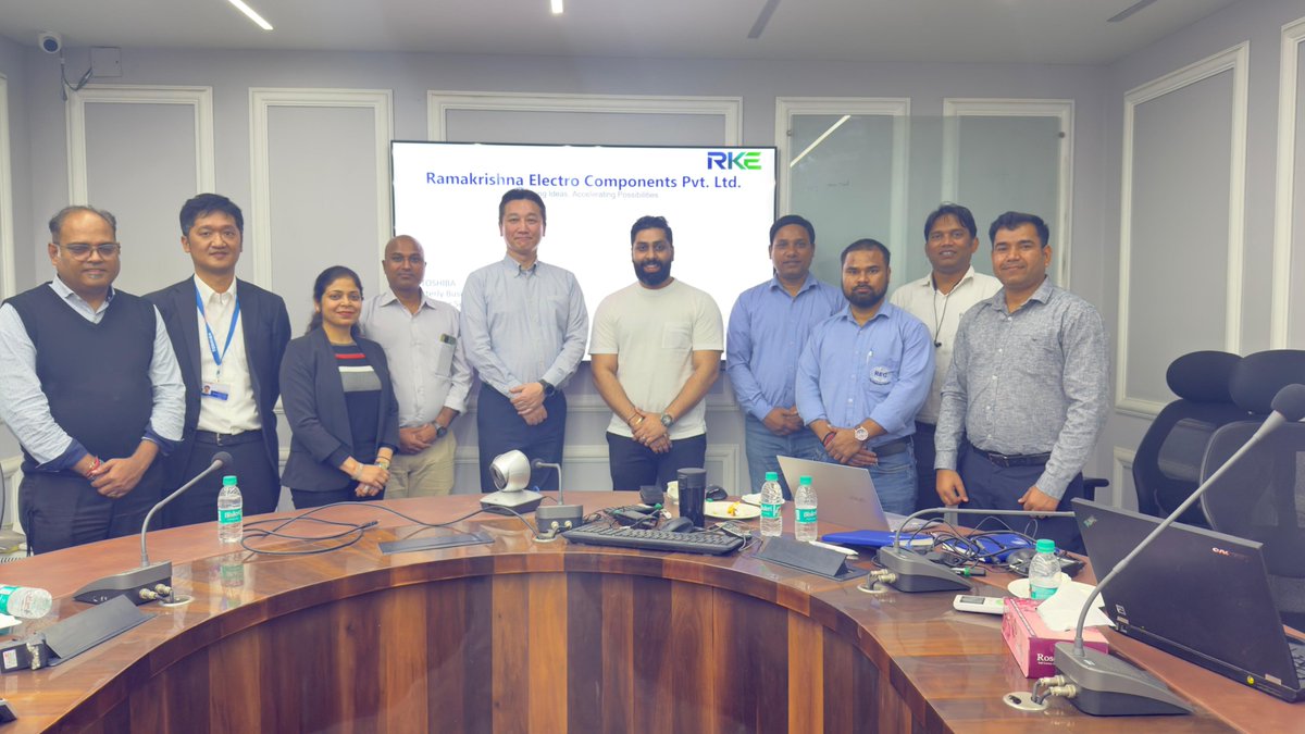 𝐐𝐮𝐚𝐫𝐭𝐞𝐫𝐥𝐲 𝐁𝐮𝐬𝐢𝐧𝐞𝐬𝐬 𝐑𝐞𝐯𝐢𝐞𝐰 (𝐐𝐁𝐑) 𝐰𝐢𝐭𝐡 𝐓𝐨𝐬𝐡𝐢𝐛𝐚 — reviewing performance, strengthening partnerships, and planning the road ahead. Proud to grow together. 
#B2B #BusinessExcellence #Teamwork #LongTermPartnership #GrowthStrategy #Toshiba #RKE