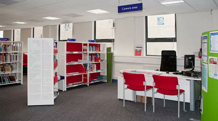 RaileyProjects's tweet photo. Our Latitude #Library #Shelving System is designed to fit seamlessly into both #modern and #traditional #interiors &amp; it comes with a variety of accessories to choose from. It's quickly becoming a top pick among #librarians &amp; #designers!

🌐https://t.co/eR7XOsMVUs

#shelvingsystem https://t.co/PcBDs1JfAm