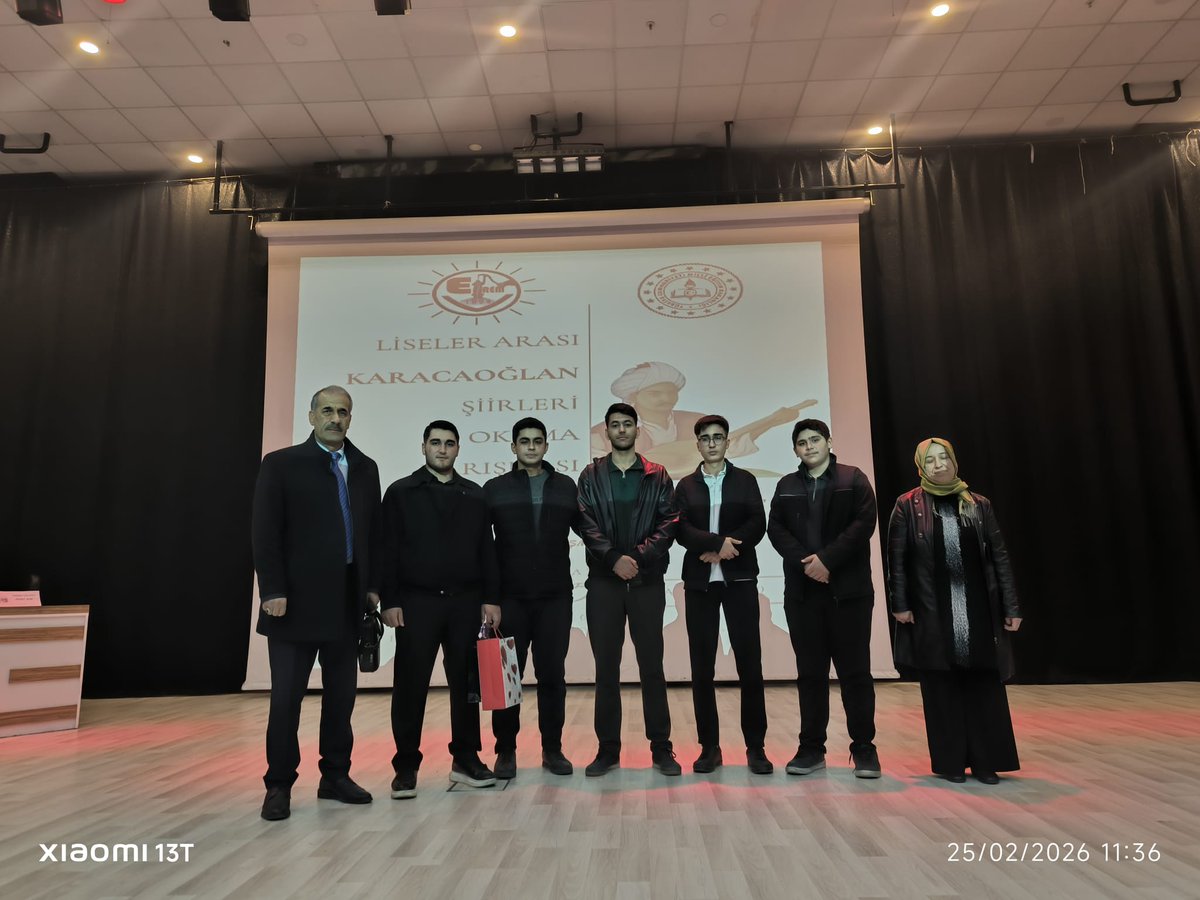 ElazigImam's tweet photo. Öğrencimiz Umut Can Tay, Karacaoğlan Şiir Okuma Yarışması’nda gösterdiği  performansla birincilik elde etmiştir. 🎉
Emeği, azmi ile bizlere büyük bir mutluluk yaşatan öğrencimizi yürekten tebrik ediyor; bu başarıda payı olan  öğretmenlerimize emekleri için teşekkür ediyoruz. https://t.co/ImKDWsihYR