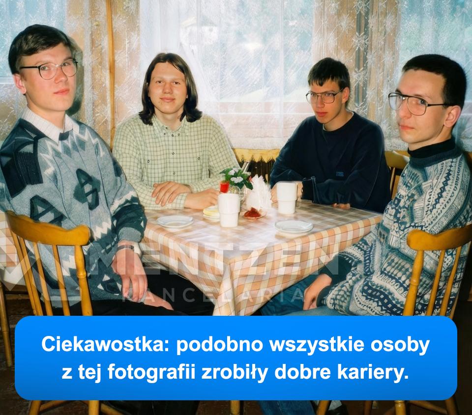 MentzenXDD's tweet photo. Podobno jeden z nich kandydował na prezydenta. https://t.co/2hnImxFVt2
