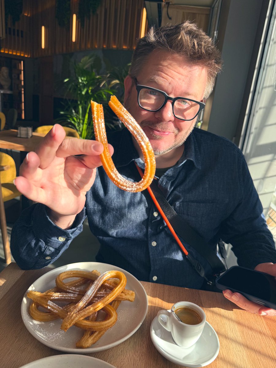 Val / LatinVixen tweet media