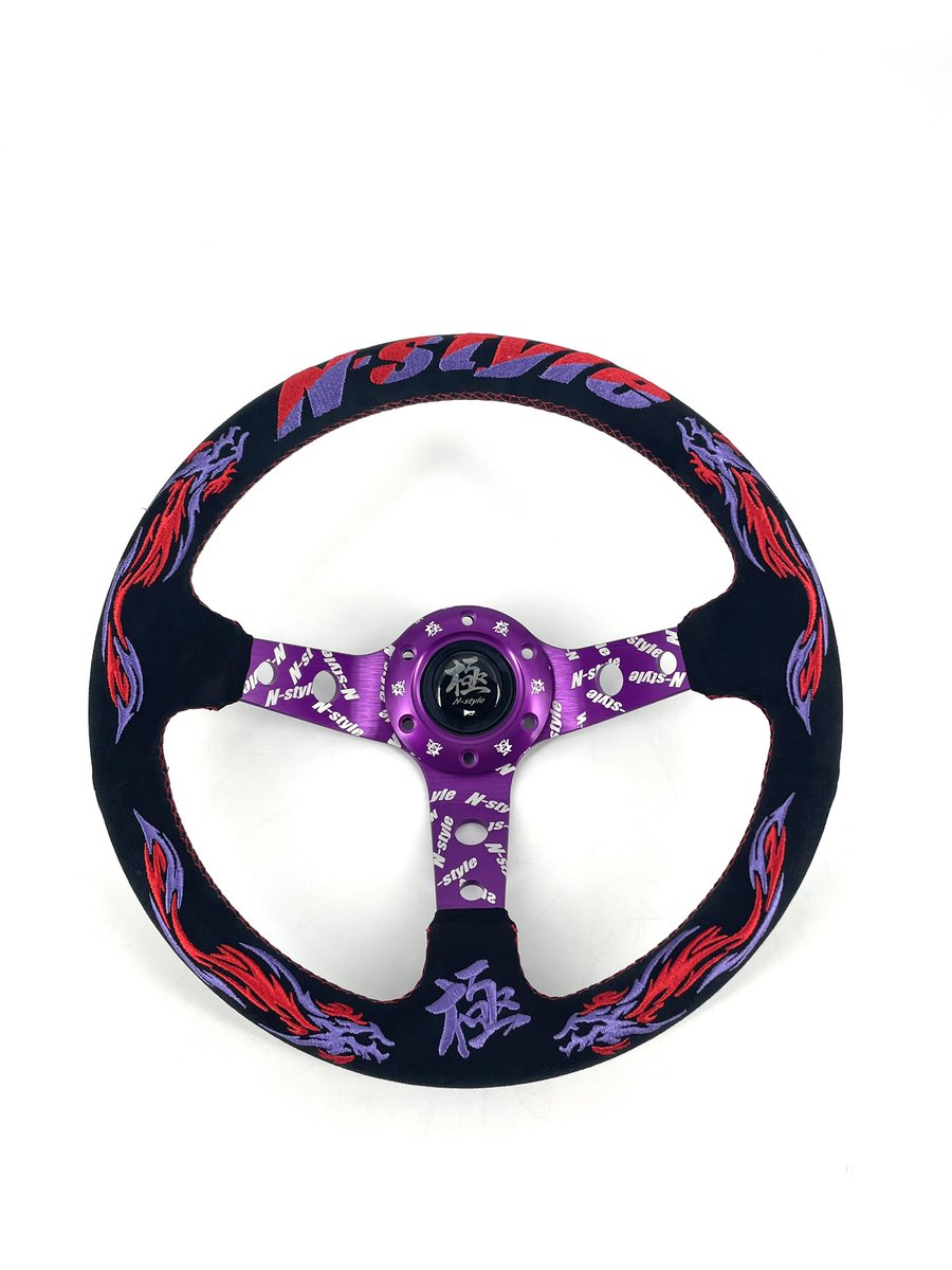 今年の東京オートサロン、大阪オートメッセのイベント会場で先行予約