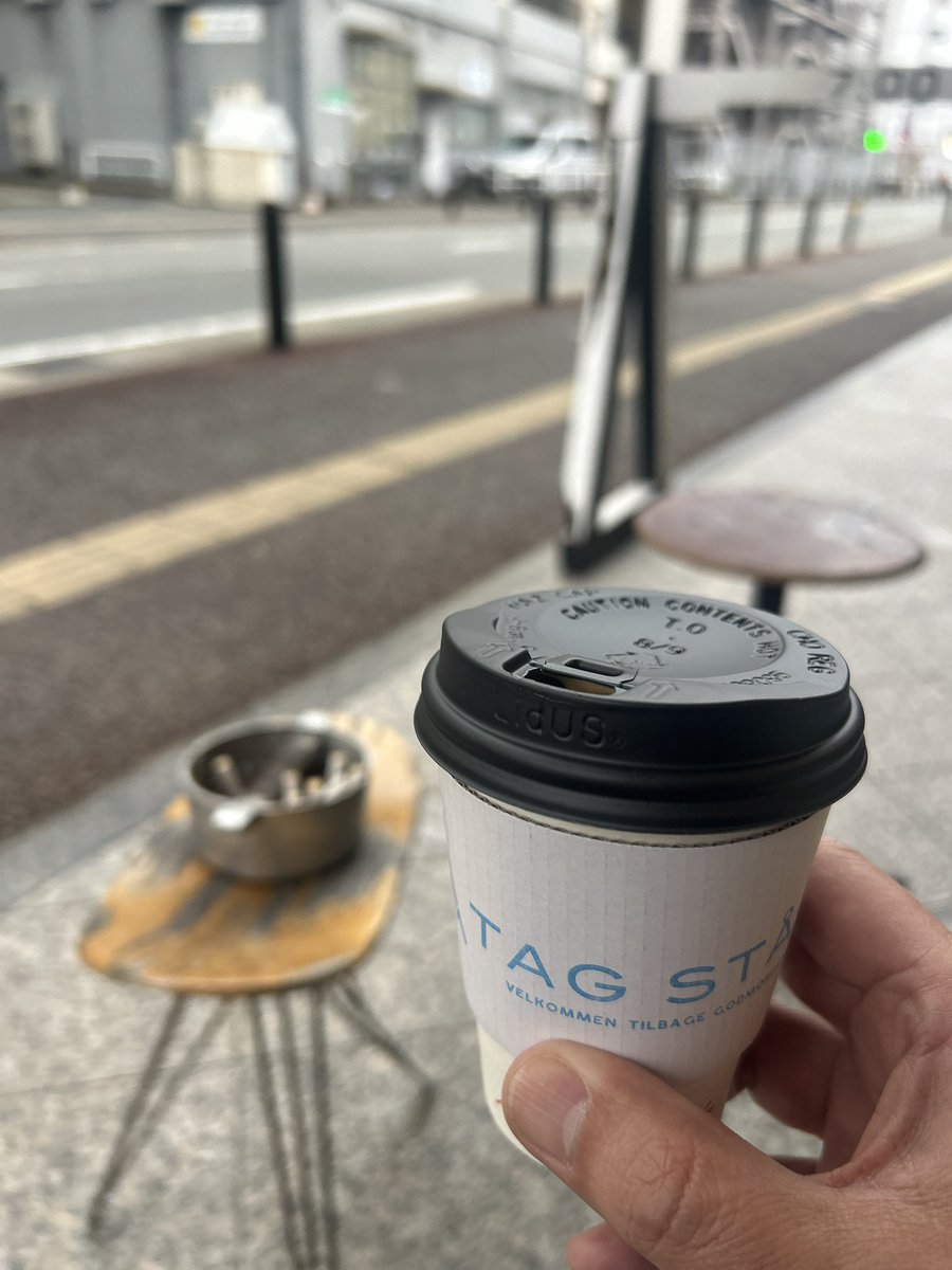 masamas40534926's tweet photo. 仕事の合間にヘーゼルナッツのカフェラテとMUDBUNNYの個展を摂取しました。
#tagsta #MUDBUNNY https://t.co/bCiS3iQNj8