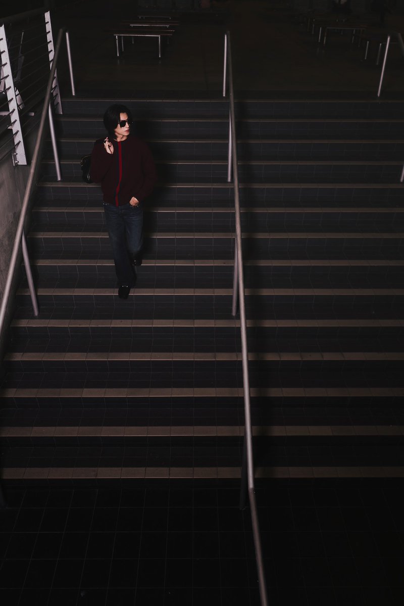 #VogueFashionWeek ส่องลุคของ ‘กลัฟ–คณาวุฒิ’ ที่เดินทางสู่กรุงมิลาน ในฐานะแบรนด์แอมบาสเดอร์ เพื่อร่วมชมแฟชั่นโชว์ Gucci คอลเล็กชั่นฤดูใบไม้ร่วง/ฤดูหนาว 2026 ‘Gucci PRIMAVERA’ ภายใต้วิสัยทัศน์ของ ‘Demna’ ที่จะจัดขึ้นอย่างเต็มรูปแบบเป็นครั้งแรก ในวันศุกร์ที่ 27 กุมภาพันธ์ เวลา 20.00