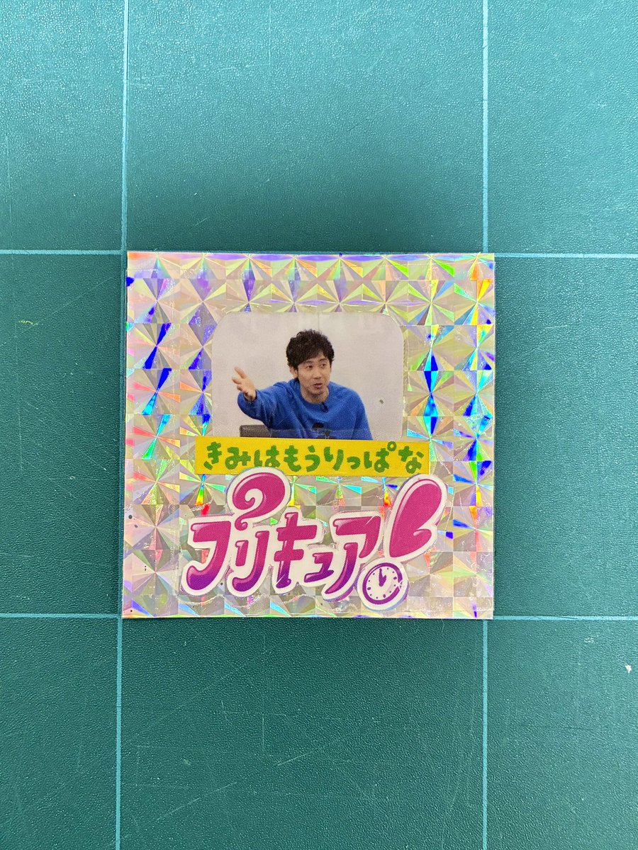 o7_k8's tweet photo. 本日の自作シール活動の成果物です

 #駄コラシール https://t.co/xtQk79WdaQ