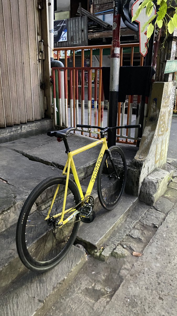 fullpackofsplifff tweet media