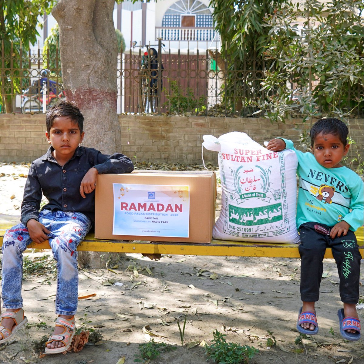 akfcp_official's tweet photo. 𝗧𝗼𝗯𝗮 𝗧𝗲𝗸 𝗦𝗶𝗻𝗴𝗵: 110 families received Ramadan ration packs from Alkhidmat Foundation for Sehri &amp; Iftar. 
Support a family this Ramadan with your Zakat just 𝗣𝗞𝗥 10,000 per pack.
𝗗𝗼𝗻𝗮𝘁𝗲: 
https://t.co/FeSozBfIl8 |  0306-7861023

#Ramadan2026 #Zakat #Sadaqah https://t.co/fQIXdIZJun
