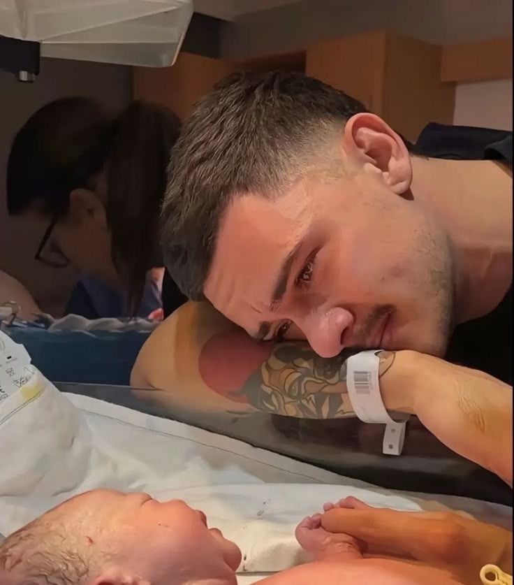 nur (@nurrr1nur) on Twitter photo 