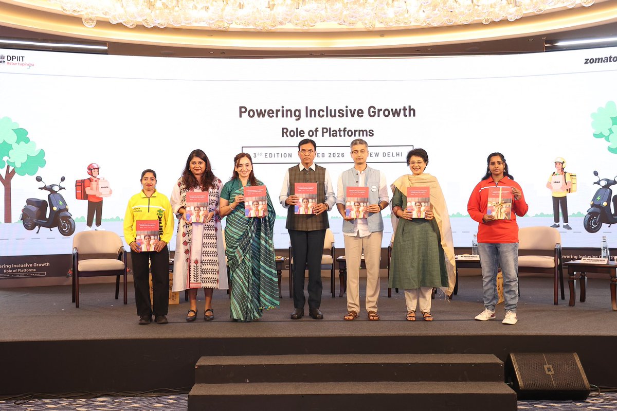 गिग वर्कर्स का सशक्तिकरण, हमारा संकल्प!

आज नई दिल्ली में आयोजित ‘Powering Inclusive Growth: Role of Platforms’ Conference को संबोधित करते हुए यह दोहराया कि मोदी सरकार गिग और प्लेटफ़ॉर्म वर्कर्स को सुरक्षित, सम्मानजनक और बेहतर कार्य परिवेश प्रदान करने के लिए पूर्णतः प्रतिबद्ध है।