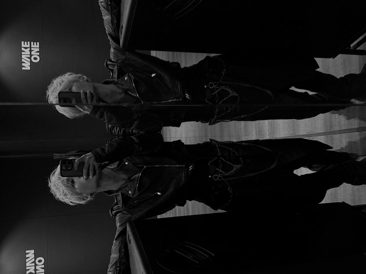 katy ᢉ𐭩 tweet media